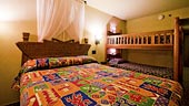 wdw-animal-kingdom-lodge-room-type-standard-room-bunk-beds-pool-view-170x96 copy.jpg